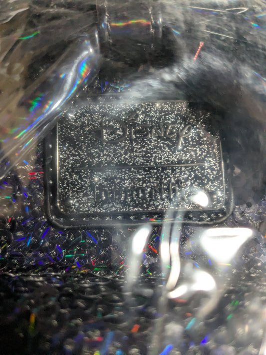 Loungefly : Minnie Mouse Black Holographic Mini Backpack 🎀