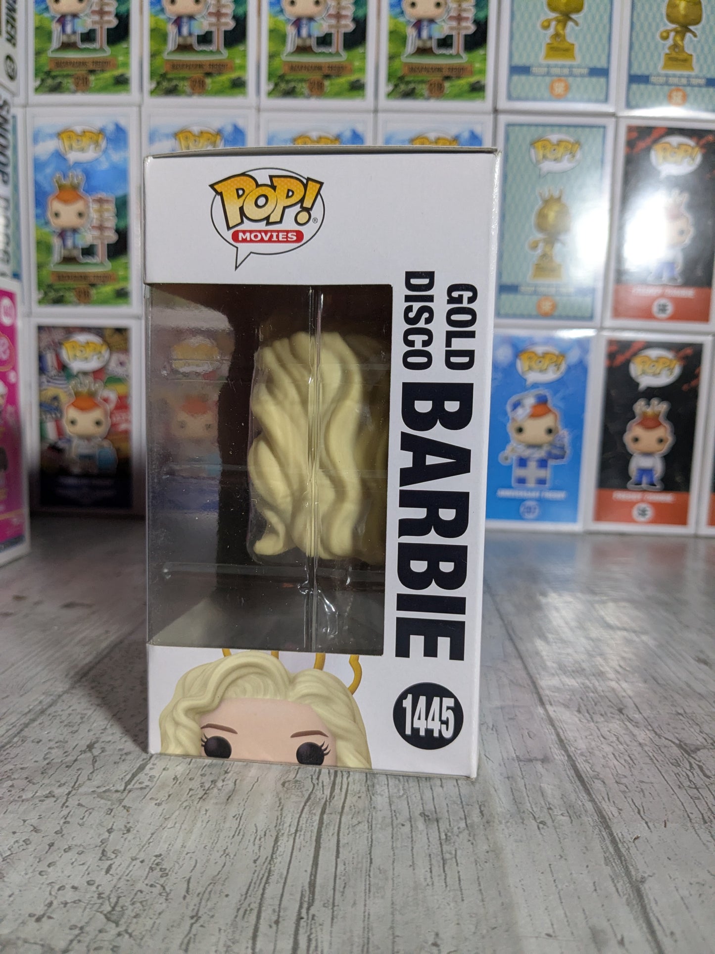 Funko pop Movies #1445 - Gold Disco Barbie