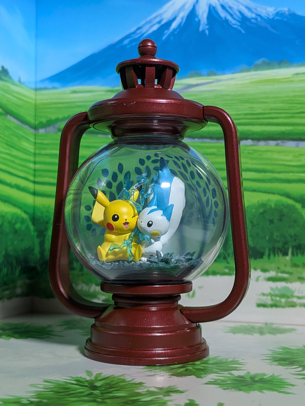 Re-Ment Pokémon Lantern Diorama - Pikachu & Pachirisu (~10 cm)