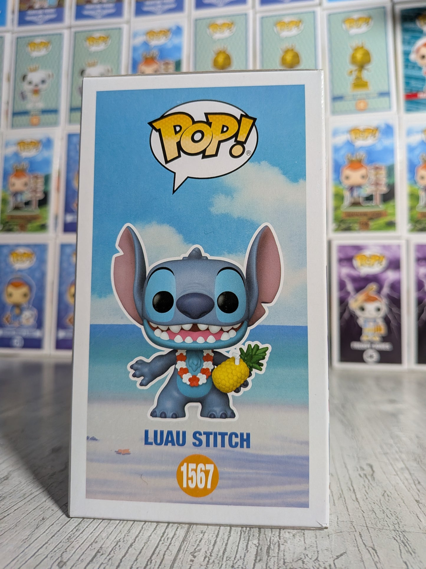 Funko Pop Disney #1567 - Luau Stitch (Flocked)