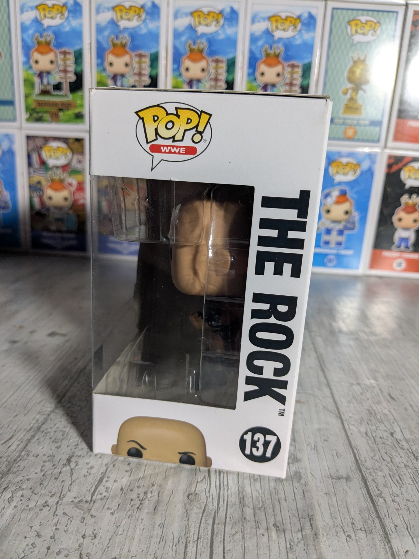 Funko pop 137 - The Rock