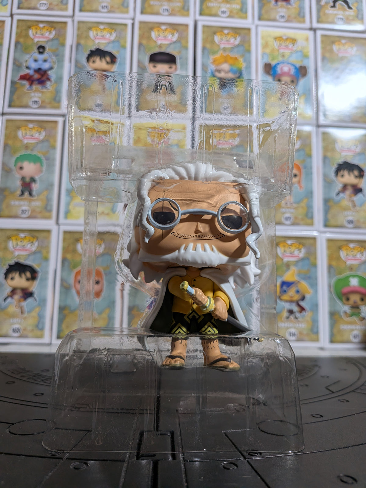 Funko Pop! Plus One Piece #2150 - Silvers Rayleigh (Special Edition)