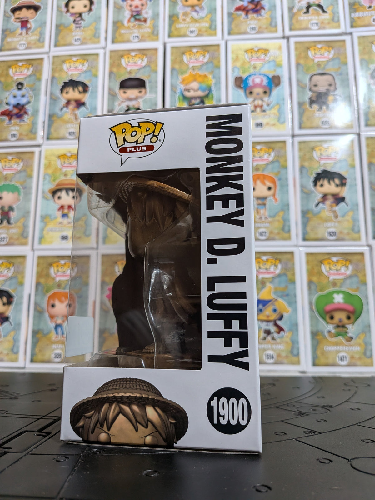 Funko Pop! Plus One Piece #1900 - Monkey D. Luffy (Statues - One Piece 25th Anniversary)