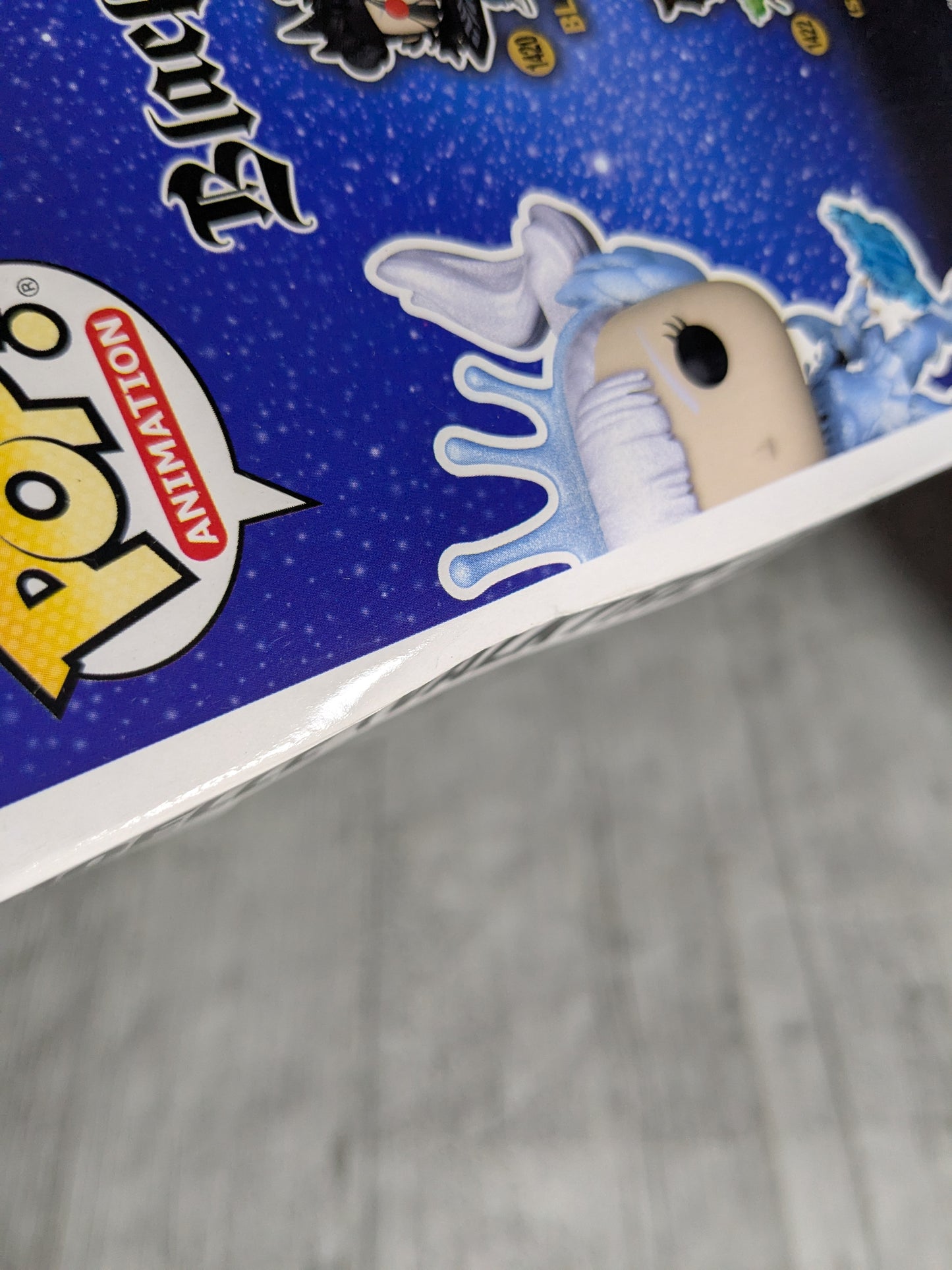 Funko pop 1421 : Noelle Valkyrie Armor (Diamond/Opened/Damaged Box)