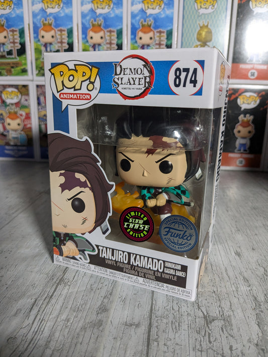Funko pop 874 : Tanjiro Kamado Hinokami Kagura Dance (Chase)