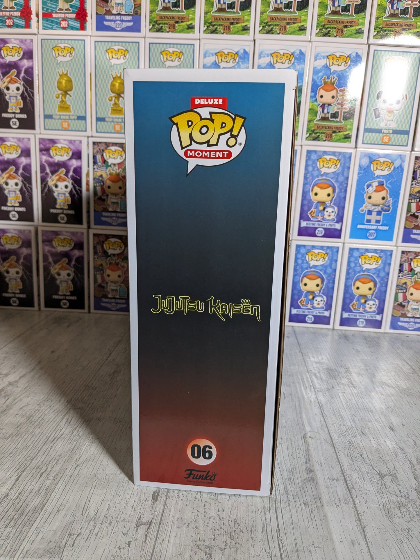 Funko pop Deluxe Moment Jujutsu Kaisen #06 - Yuji Itadori/ Aoi Todo / Hanami