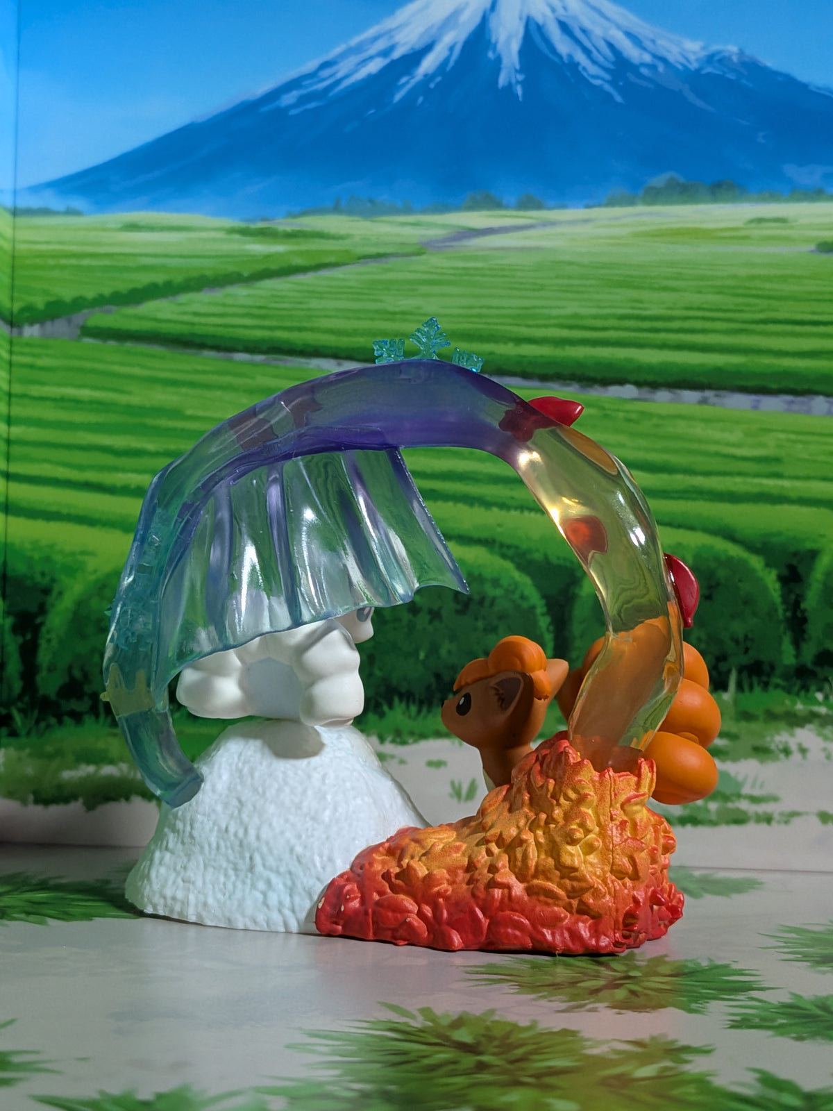 Re-Ment Pokémon Circular Diorama Collection 2 - Goupix & Goupix d'Alola | Vulpix & Alolan Vulpix (~10cm)