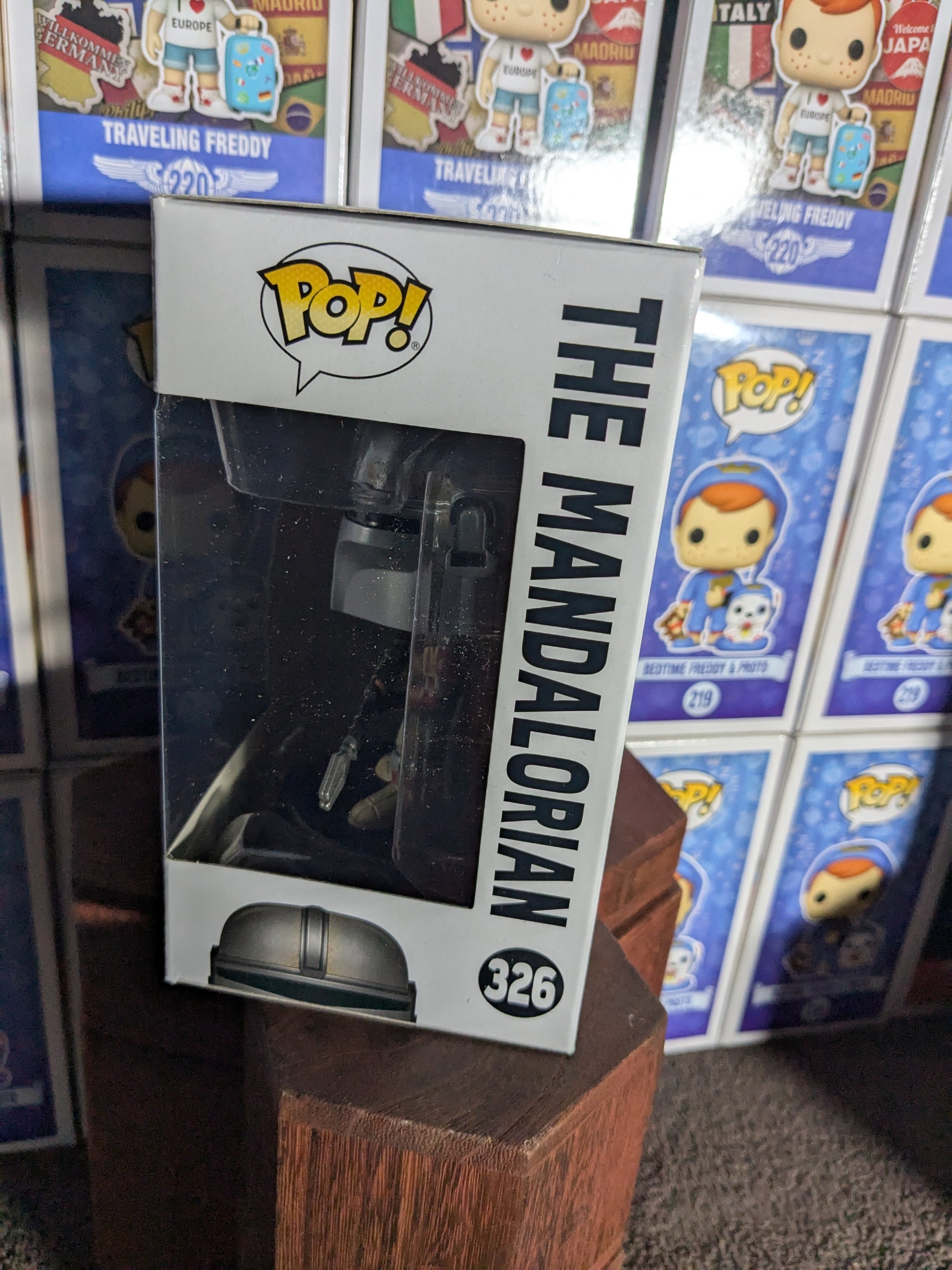Funko pop 326 : The Mandalorian - CapyToys