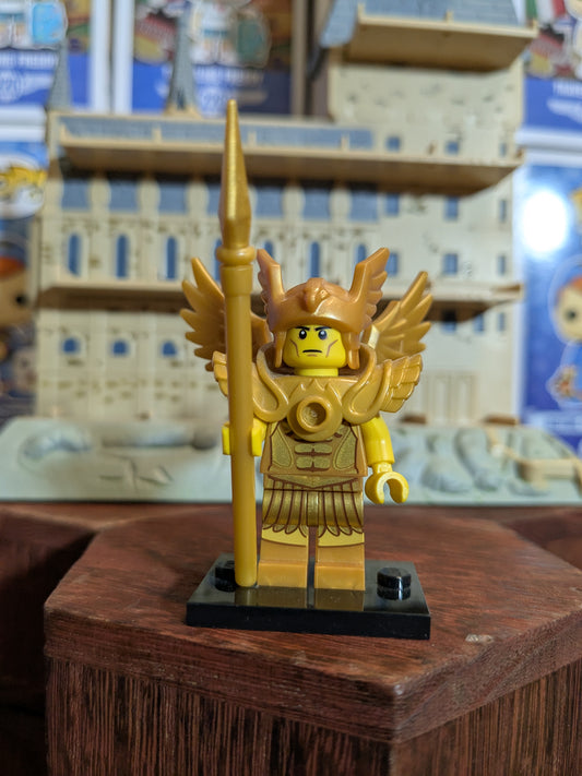 Lego Minifigures : Flying Warrior