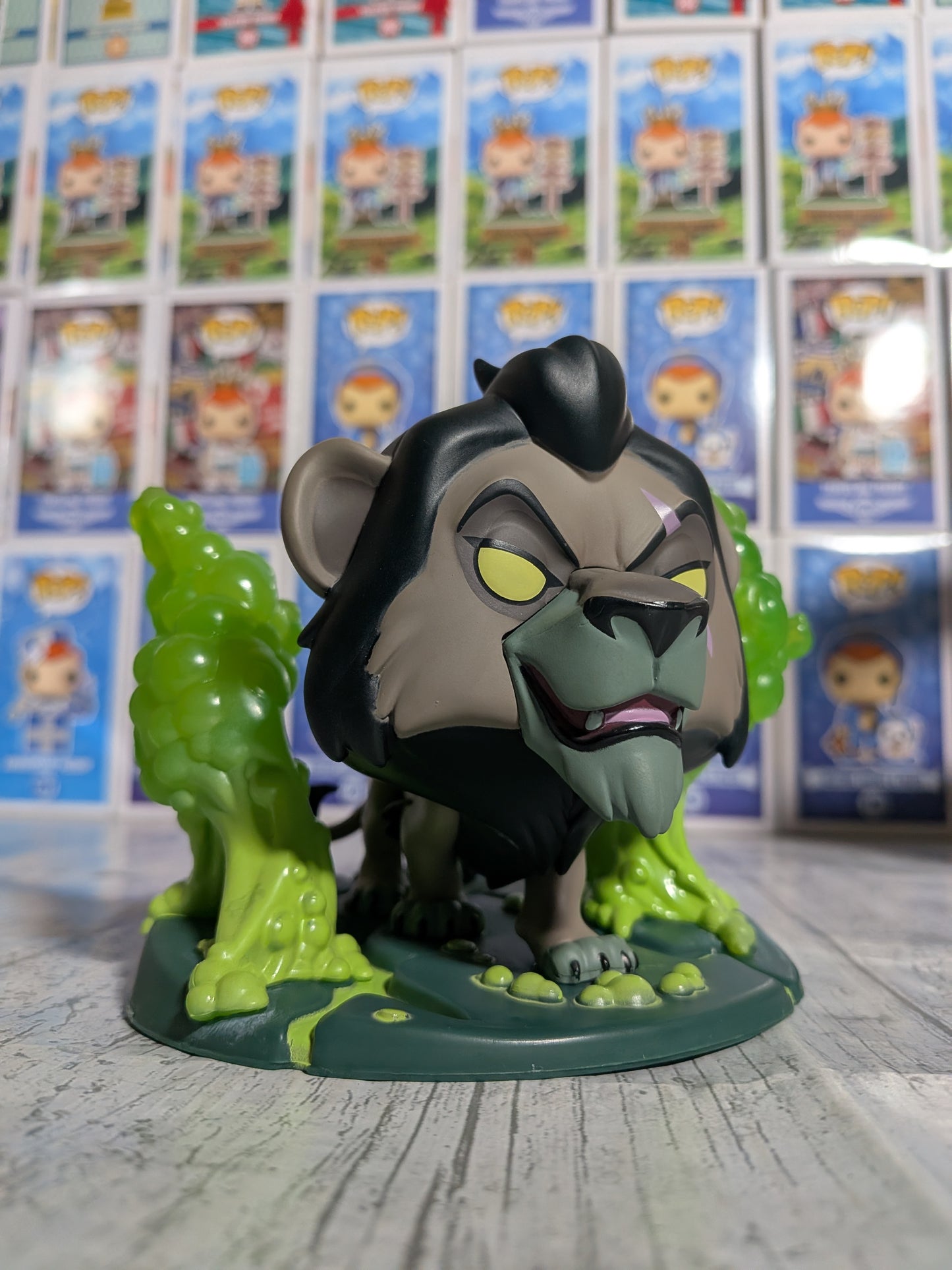 Funko Pop 544: Narbe mit Flammen