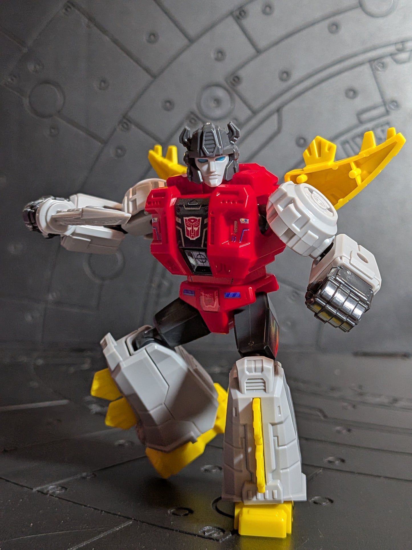 Blokees - Transformers Galaxy Version 04 - Snarl (Robot Mode) (~10-12cm)